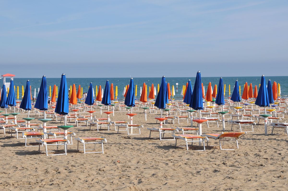 Stessa spiaggia stesso mare